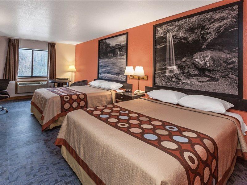 Super 8 By Wyndham Uniontown Pa Hotell Eksteriør bilde