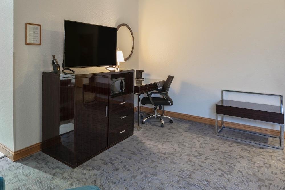 Super 8 By Wyndham Uniontown Pa Hotell Eksteriør bilde