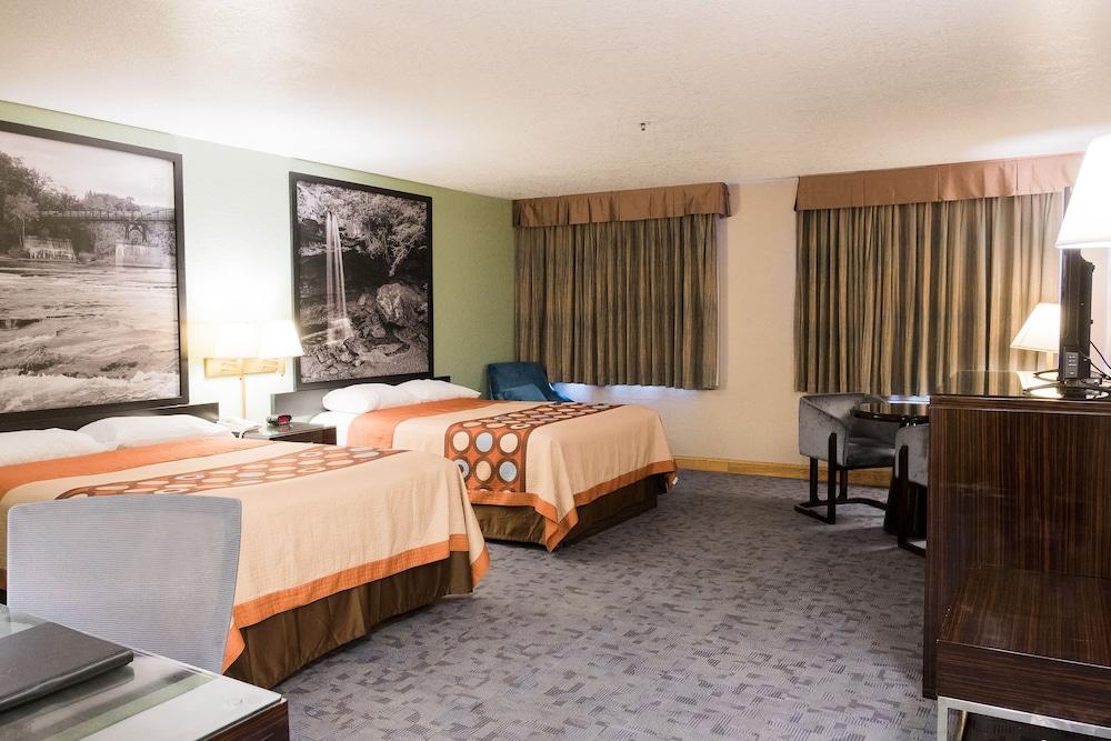 Super 8 By Wyndham Uniontown Pa Hotell Eksteriør bilde
