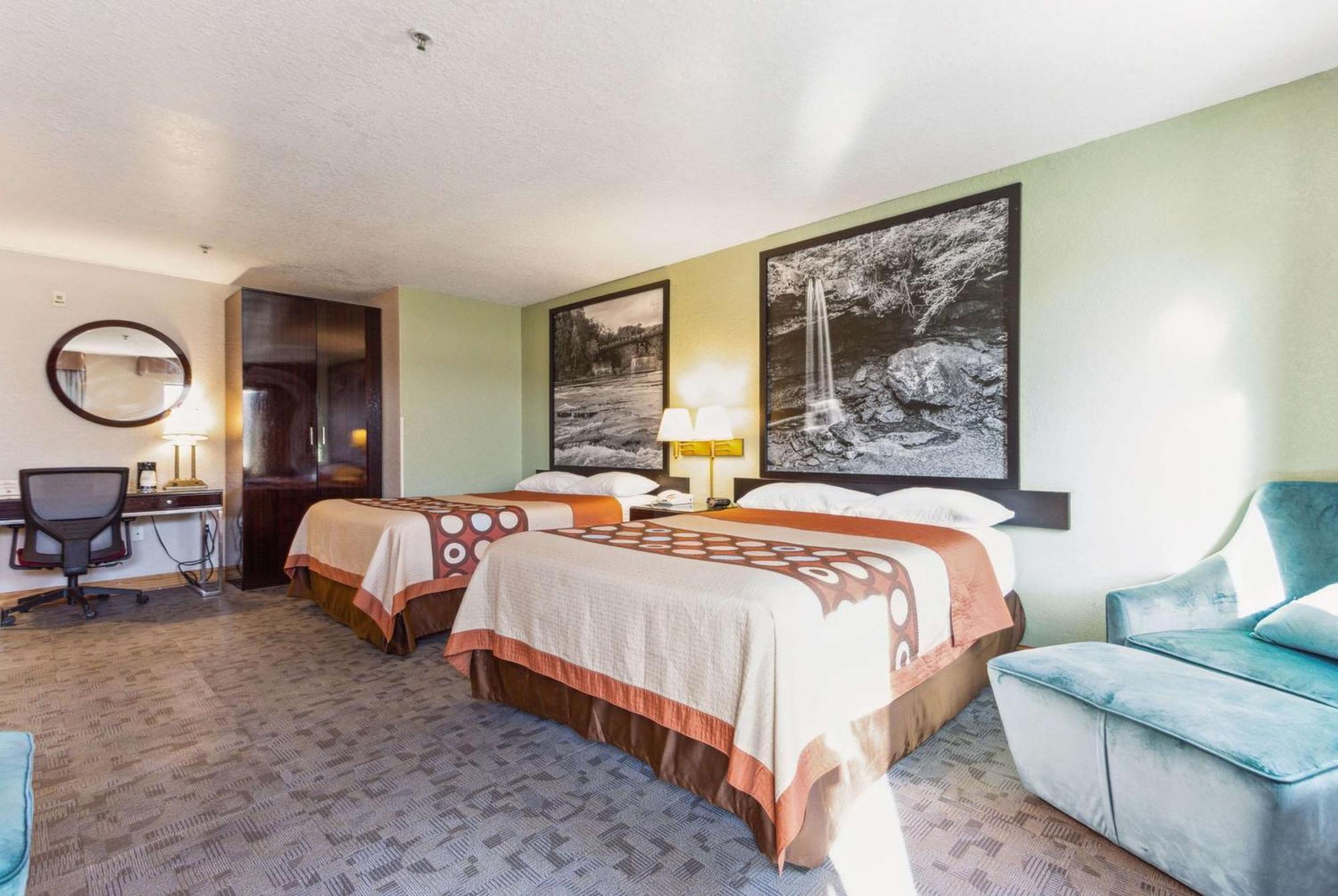 Super 8 By Wyndham Uniontown Pa Hotell Eksteriør bilde
